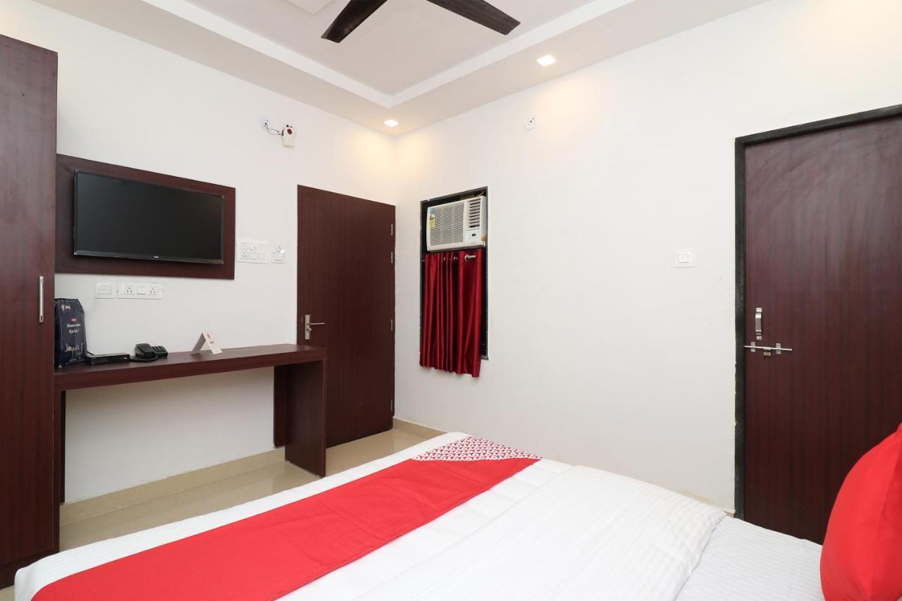 โอโย 1021 โฮเต็ล คยาตรี เรซิเดนซี Hotel Tirath ภายนอก รูปภาพ